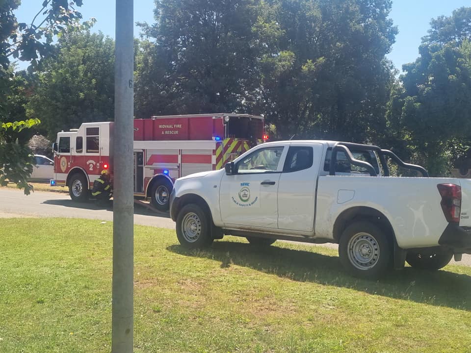 324186590_702389888227280_8980623661797752020_n Midvaal Fire Brigade helping Emfuleni Community
