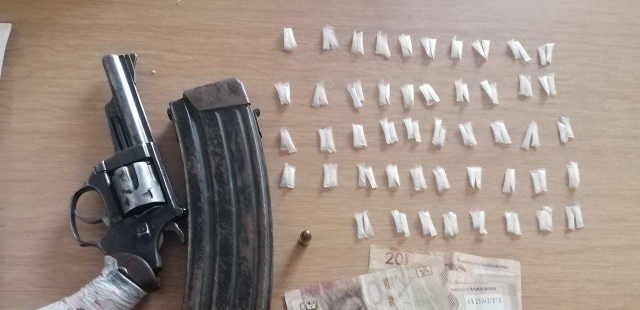 10 Nabbed in Chris Hani Crackdown: Drugs and Firearms Seized in Weekend Sweep 10 Nabbed in Chris Hani Crackdown: Drugs and Firearms Seized in Weekend Sweep